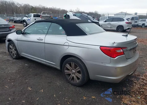 2011 Chrysler 200 Touring z USA, uszkodzony, nr VIN 1C3BC2EG4BN620541